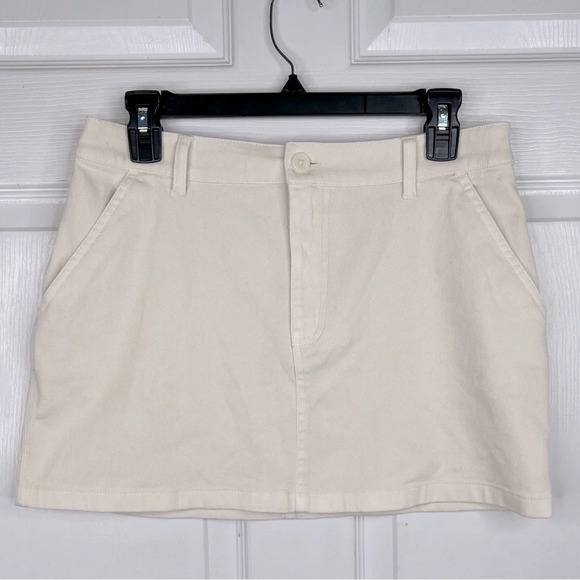 BP Women's Ivory A-Line Flat Front Mini Skirt Size 6 Carpenter Utility - Picture 2 of 8